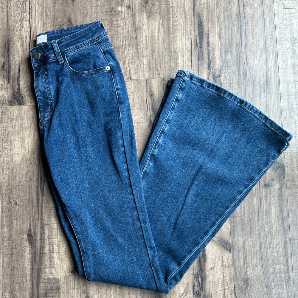 NWOT Pink Lily Boutique Hi Rise super flare Jeans